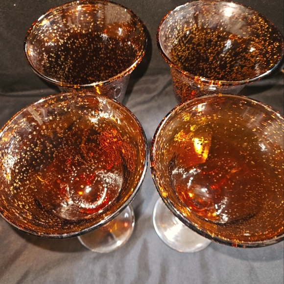 Set Of 4 VTG Large All Purpose Hand Blown Glasses Bubbles Clear Stem Goblets 8" - Picture 2 of 4